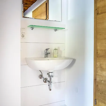 Schirla Stub'm * Krispl